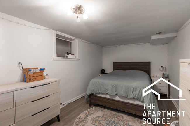 Building Photo - 1938 N Halsted St