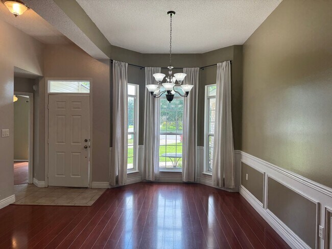 Foto del edificio - 4 BED / 2 BATH CENTRALLY LOCATED IN FORT WALTON BEACH