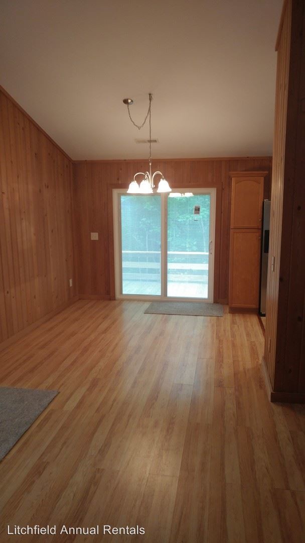 Building Photo - 3 br, 2 bath House - 962 Hagley Drive