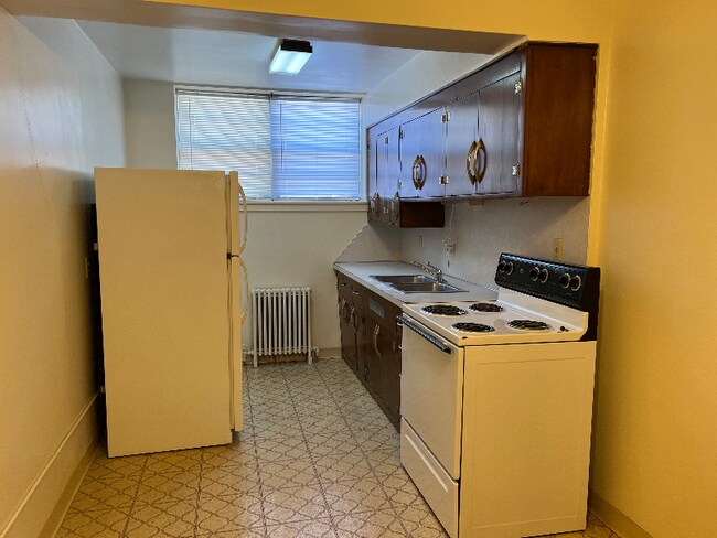 Foto del edificio - 1510 Larpenteur Ave W