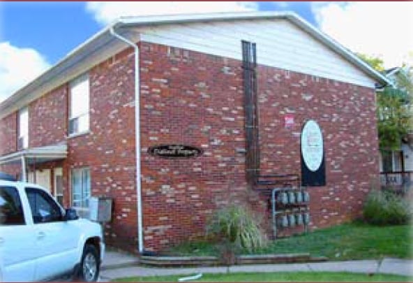Building Photo - Grant Street Apartments