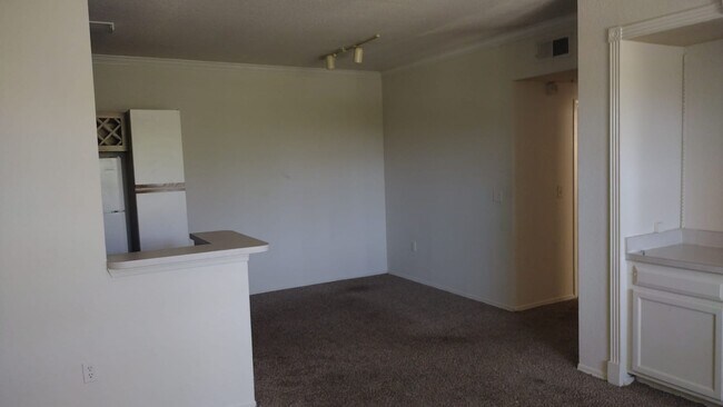 Foto del edificio - 2 Bed/1 Bath Apartment within Madison at M...