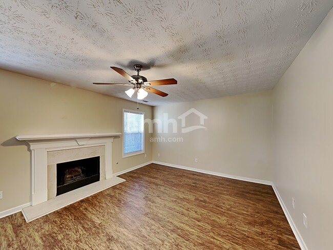 Foto del edificio - 2855 Wadley Ln