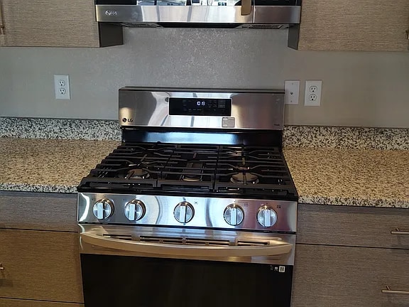 Foto del edificio - 6388 Nelson Ct