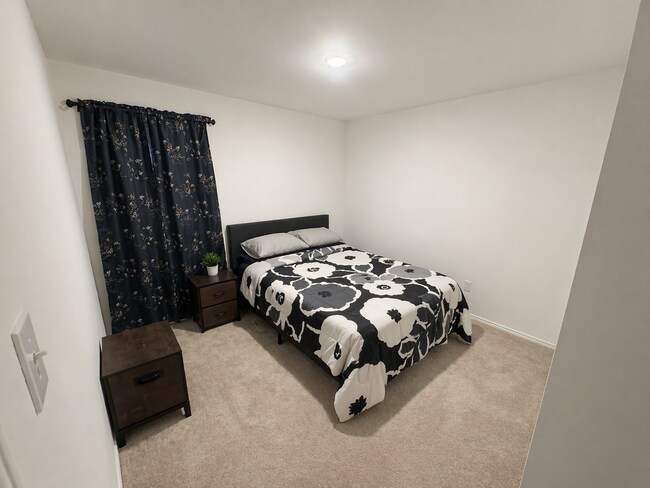 Foto del edificio - 1125 Desert Willow Dr