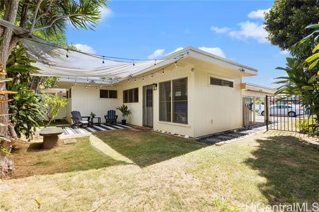Building Photo - 678 Kihapai St