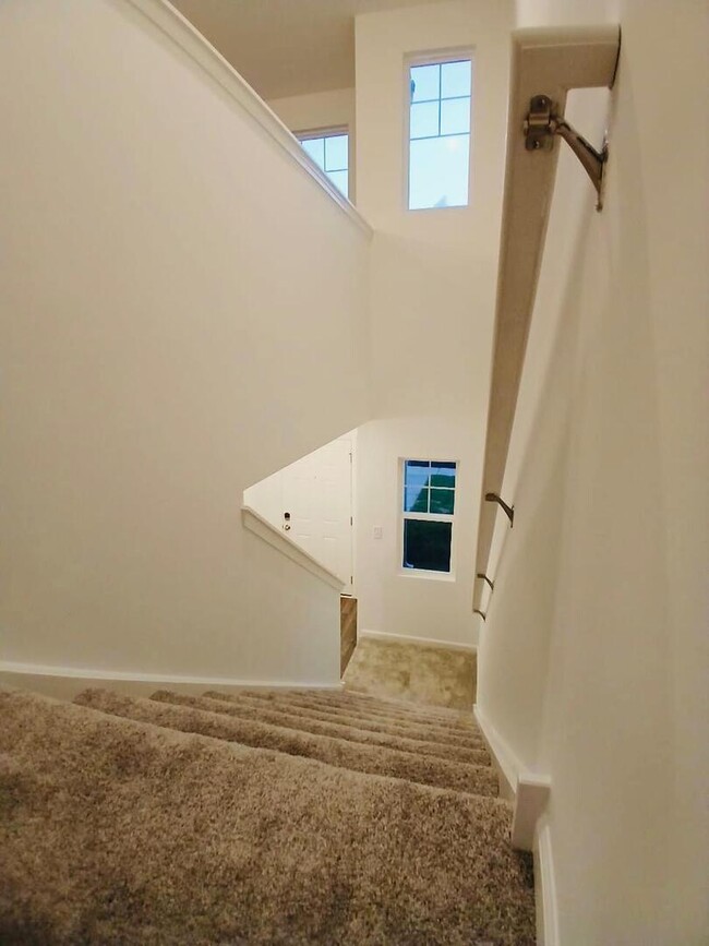 Building Photo - 4347 Chelsea Mnr Cir