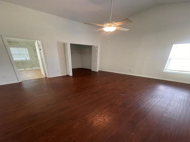 Foto del edificio - 600 Brayton Ln