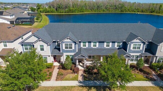 Building Photo - Unique 3 bedroom-2/1/2 Bath at Randal Park