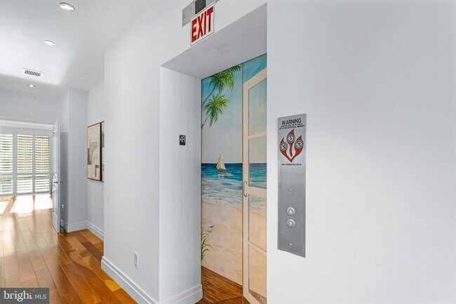 Foto del edificio - 147 Waterfront St