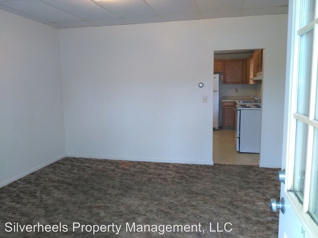 Building Photo - 2 br, 1 bath House - 315 N. Seventh Street
