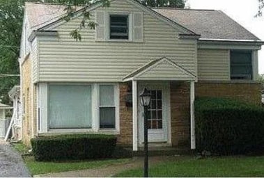 Foto del edificio - 9225 Mason Ave