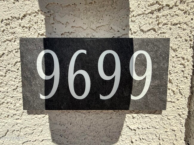 Building Photo - 9699 S Mara Dr