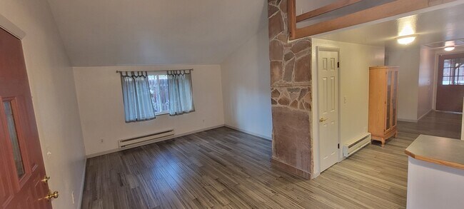 Photo - 430 4th Ave Townhome