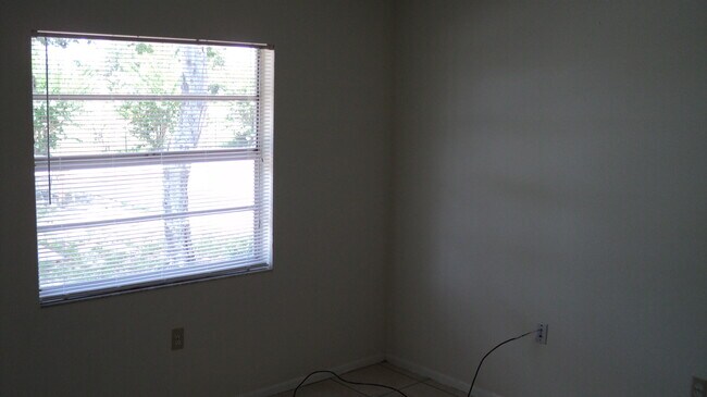 Foto del edificio - 509 S Pine Ave