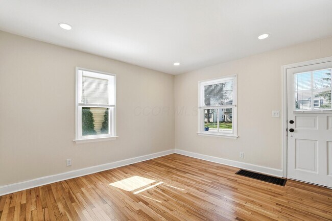 Foto del edificio - 1654 Ashland Ave