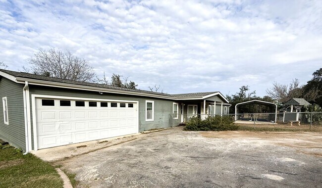 Foto del edificio - 212 Thornton Ln