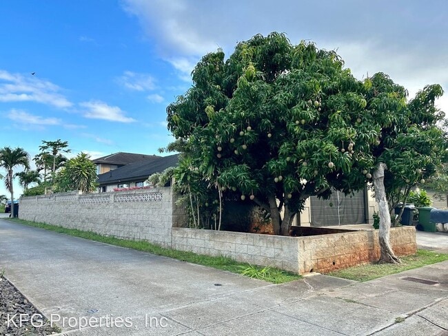 Building Photo - 3 br, 2 bath House - 94-1109 Kapehu Street