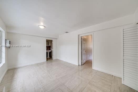 Building Photo - 3 bedroom in North Miami FL 33161