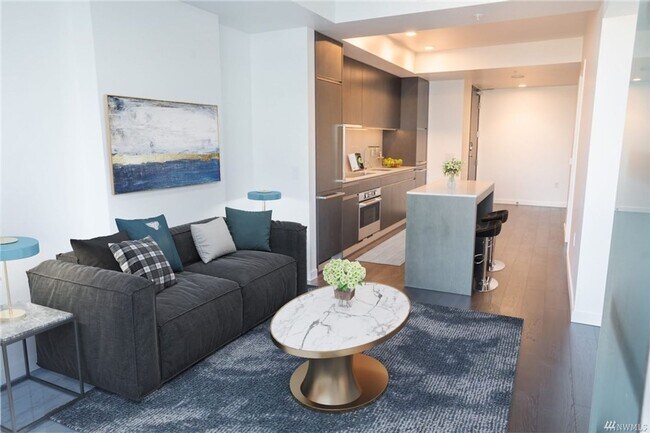 Building Photo - 1Bd+Den/1Ba Seattle Condo