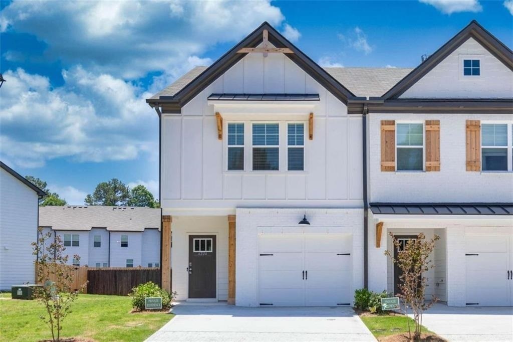 Foto principal - 4117 Spring Valley circle