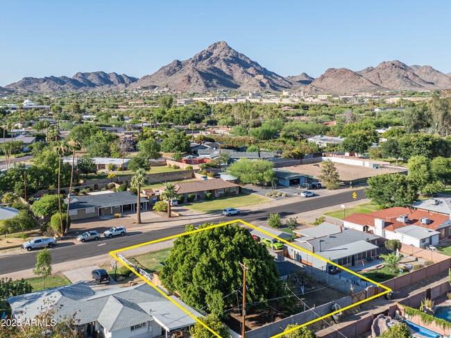 Foto del edificio - 1909 E Bethany Home Rd