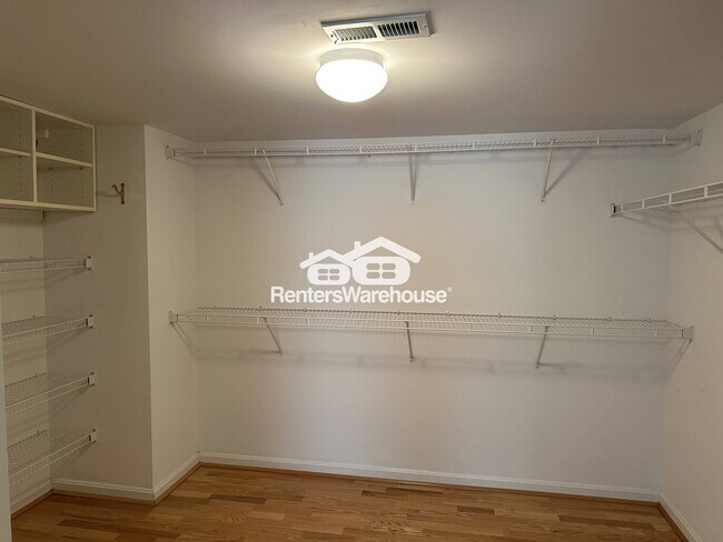 Foto del edificio - 12310 Rosslare Ridge Rd