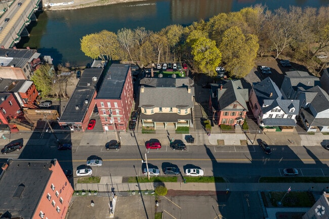 Aerial Photo - 88 Front St