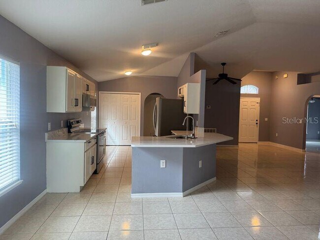 Building Photo - 3226 Bellericay Ln