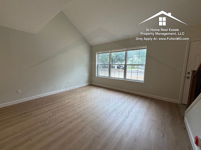 Building Photo - 1011 Greystone Ct