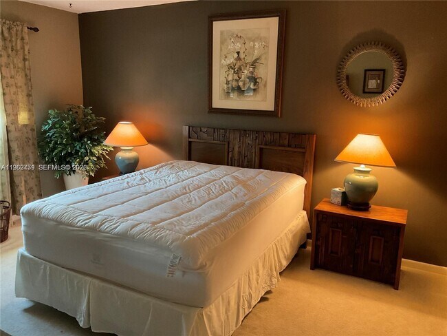 Foto del edificio - 2110 NE 39th St