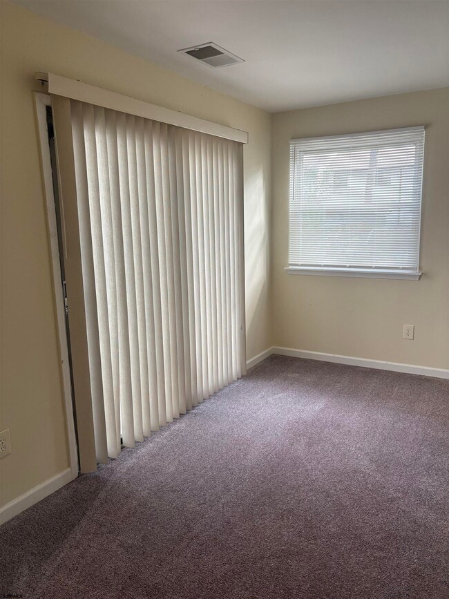 Building Photo - 2705 Goldenrod Ct
