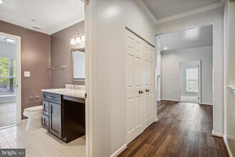 Building Photo - 6533 Grange Ln