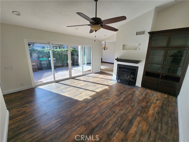 Foto del edificio - 29355 Edgewood Rd