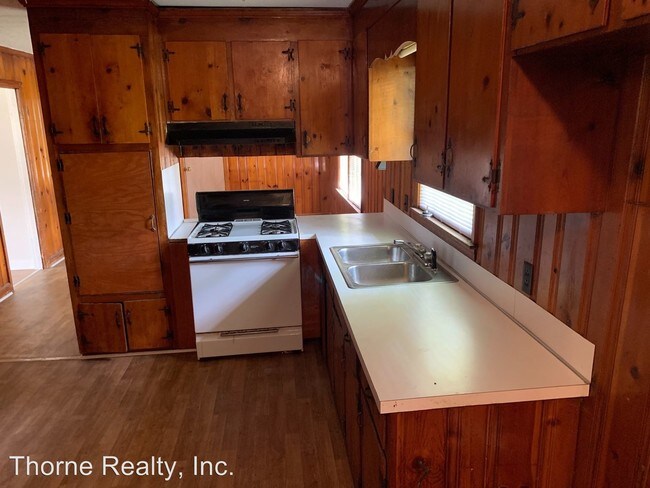 Building Photo - 3 br, 1.5 bath House - 204 Ainsley Circle