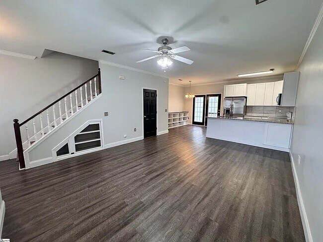 Foto del edificio - 58 Ridgestone Cir