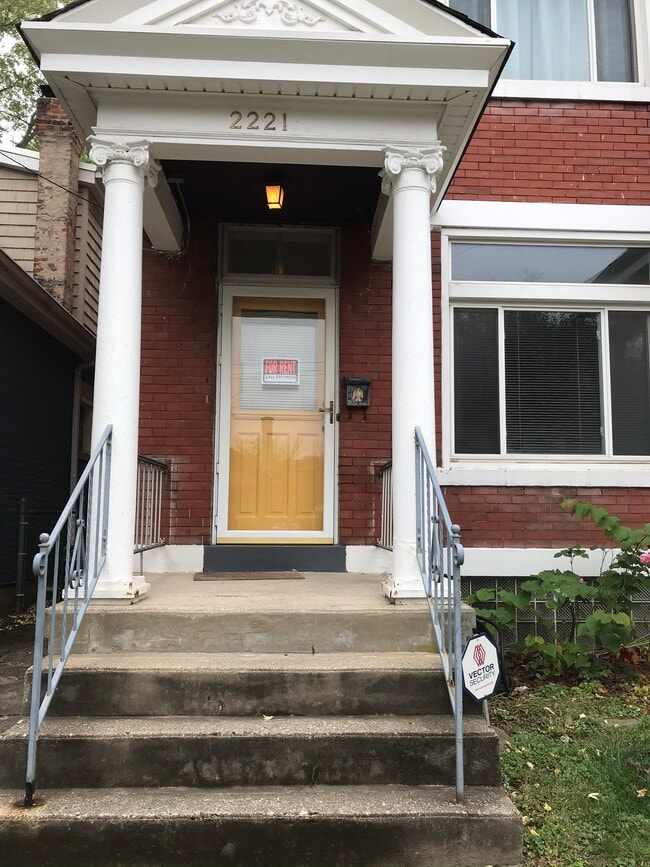 Foto del edificio - 2221 Oakland Ave, Apt A