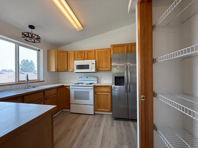 Foto del edificio - 7915 E Woodland Park Dr