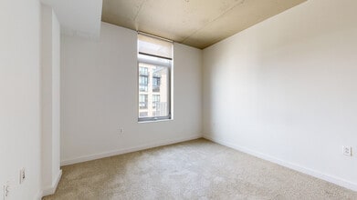 Interior Photo - View 14