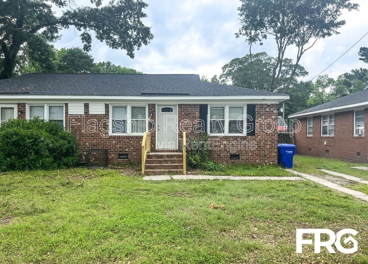 Primary Photo - 113 Stancill Dr
