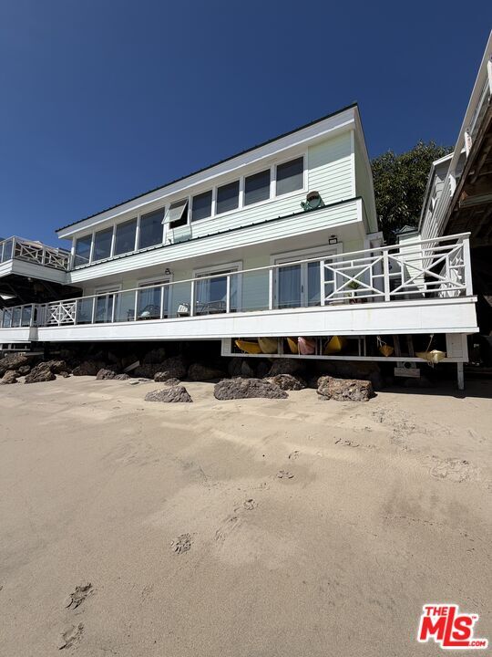 Building Photo - 24000 Malibu Rd