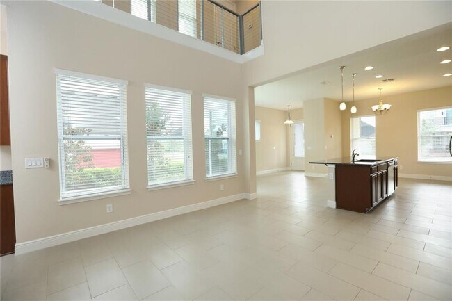 Foto del edificio - 14046 Walcott Avenue