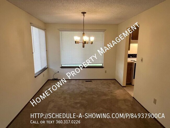Building Photo - Tri-Level Home with Private Backyard-Avail...