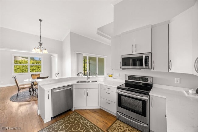 Building Photo - 9882 El Greco Cir