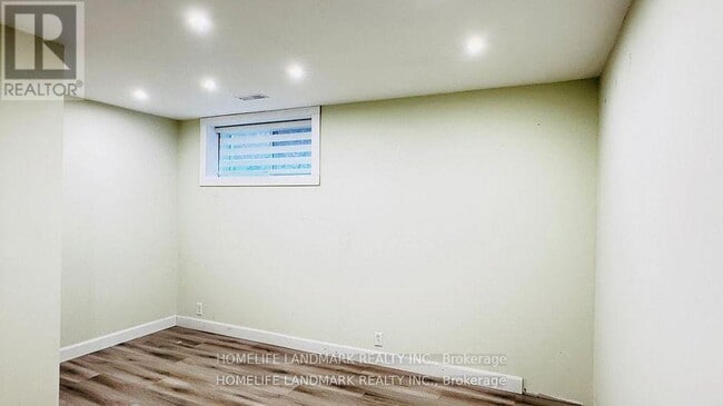 Building Photo - 26 Monique Crescent