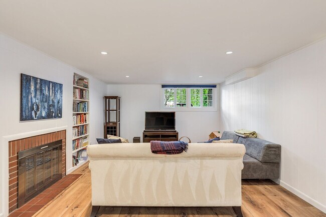 Foto del edificio - 3177 NE 84th St