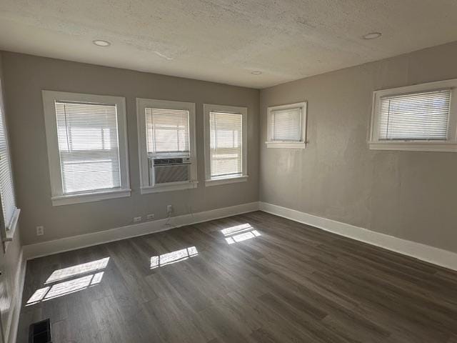 Foto del edificio - 18214 Oak St