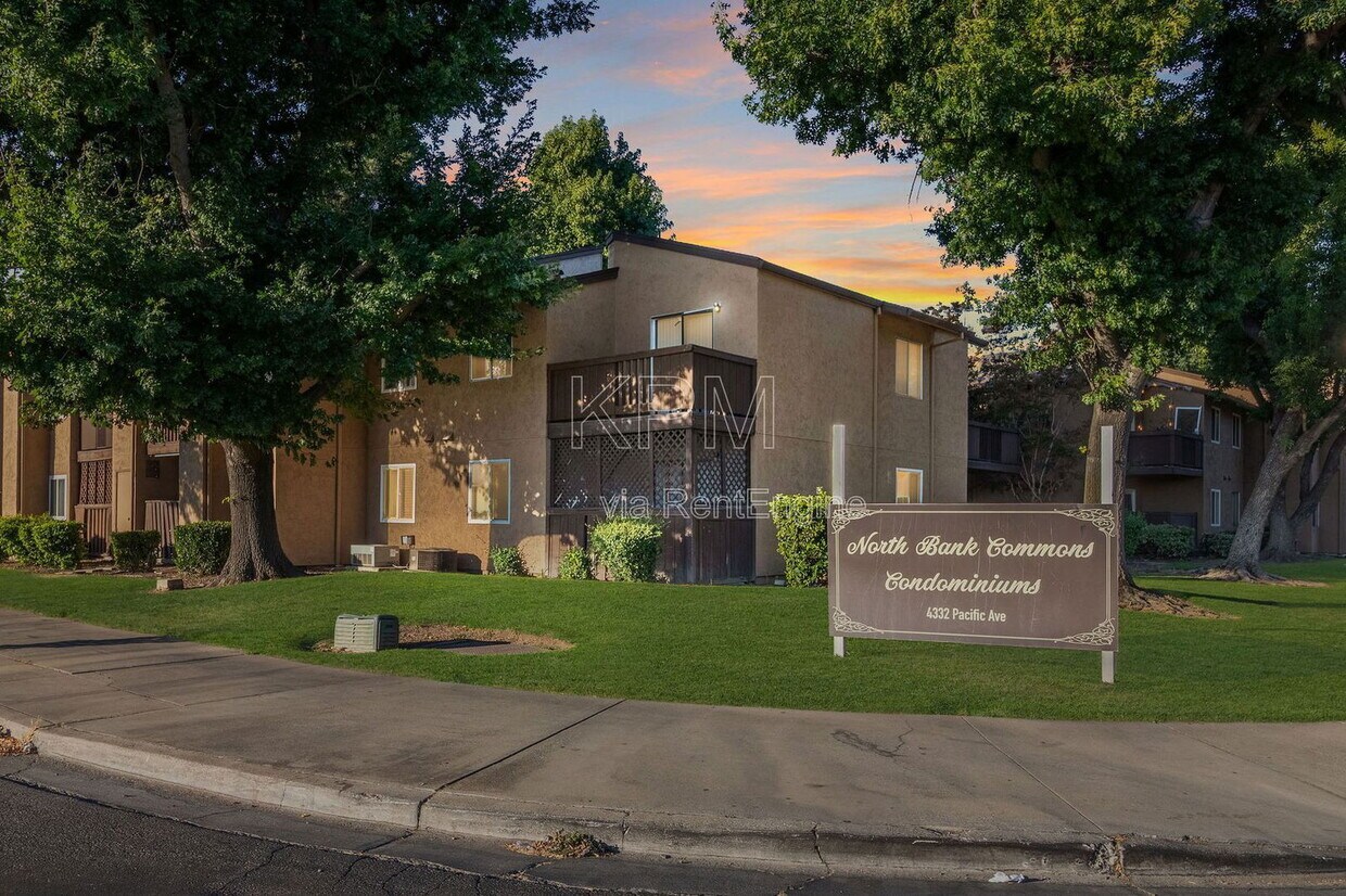 Foto principal - 4332 Pacific Ave