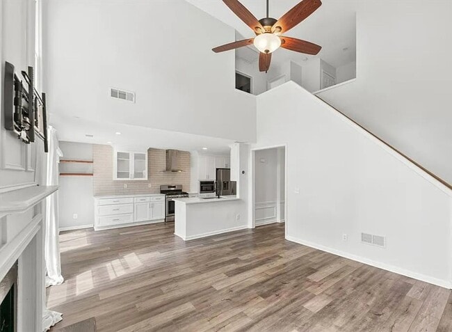 Foto del edificio - Charming 3BR Home in Johns Creek Georgia!