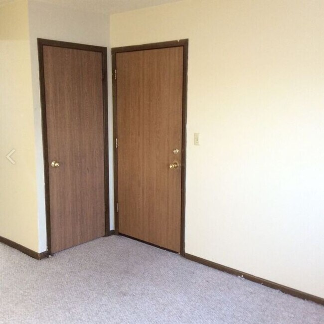 Foto del edificio - $795 | 2 Bedroom, 1 Bathroom Apartment | C...